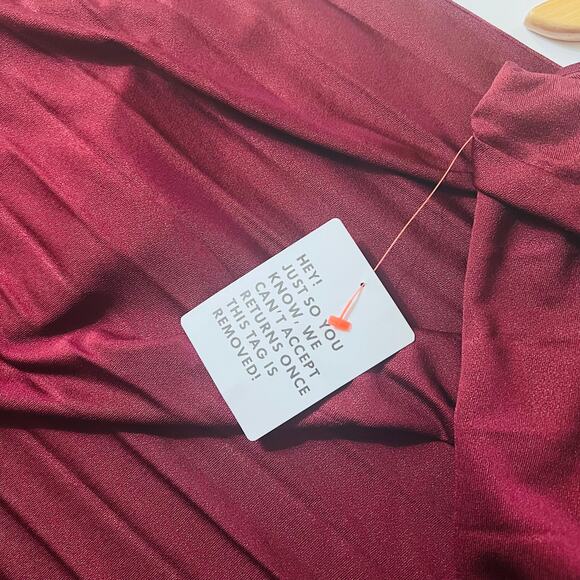 ASOS Draped Neck Off Shoulder Pleated Maxi Dress Size 10 Burgundy NEW - Picture 7 of 11